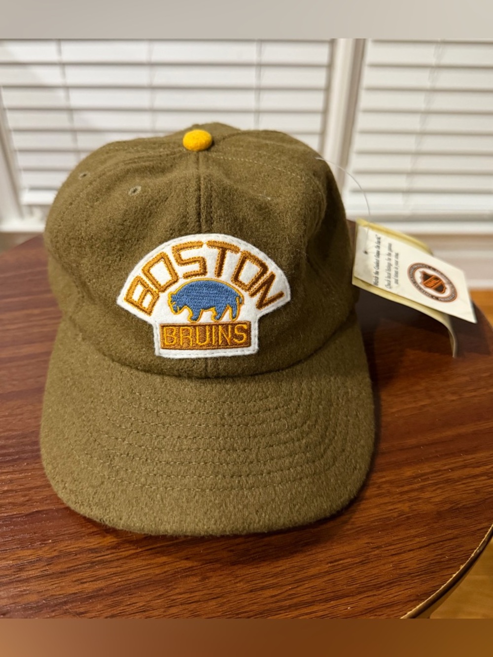 Boston Bruins Vintage Logo Limited Edition Olive Wool Cap